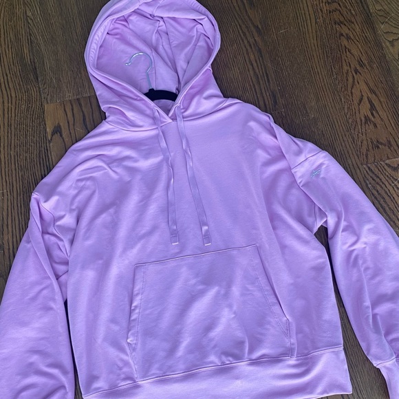 ALO Yoga Hoodie - Picture 1 of 4